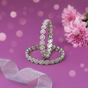Opulent Halo Glow Bangle