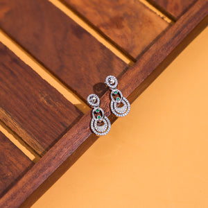 Gleaming Orbit Necklace Set