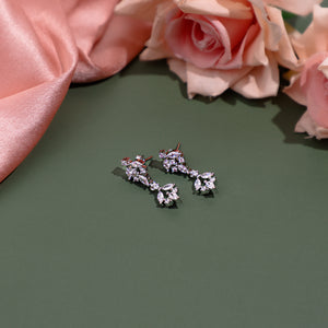 Radiant Frost Necklace Set