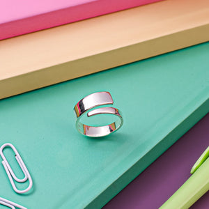 Sleek Spin Ring